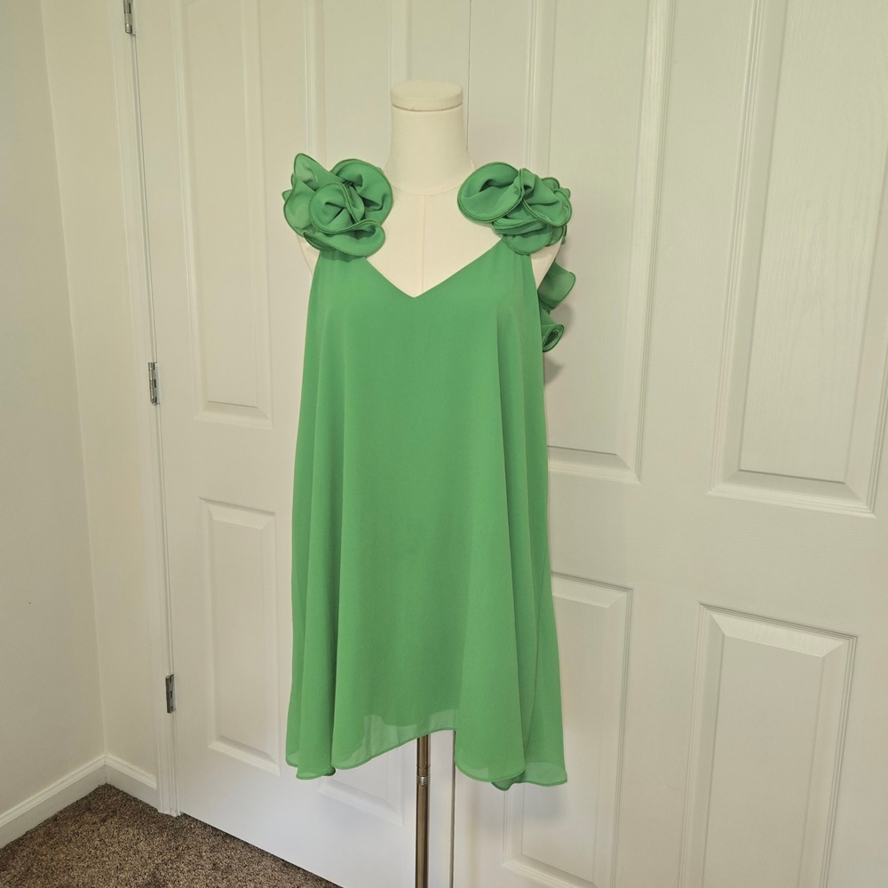 Belle Badgley Mischka Dress Womens 2 Green Rosette Shoulder Trapeze Mini V-Neck